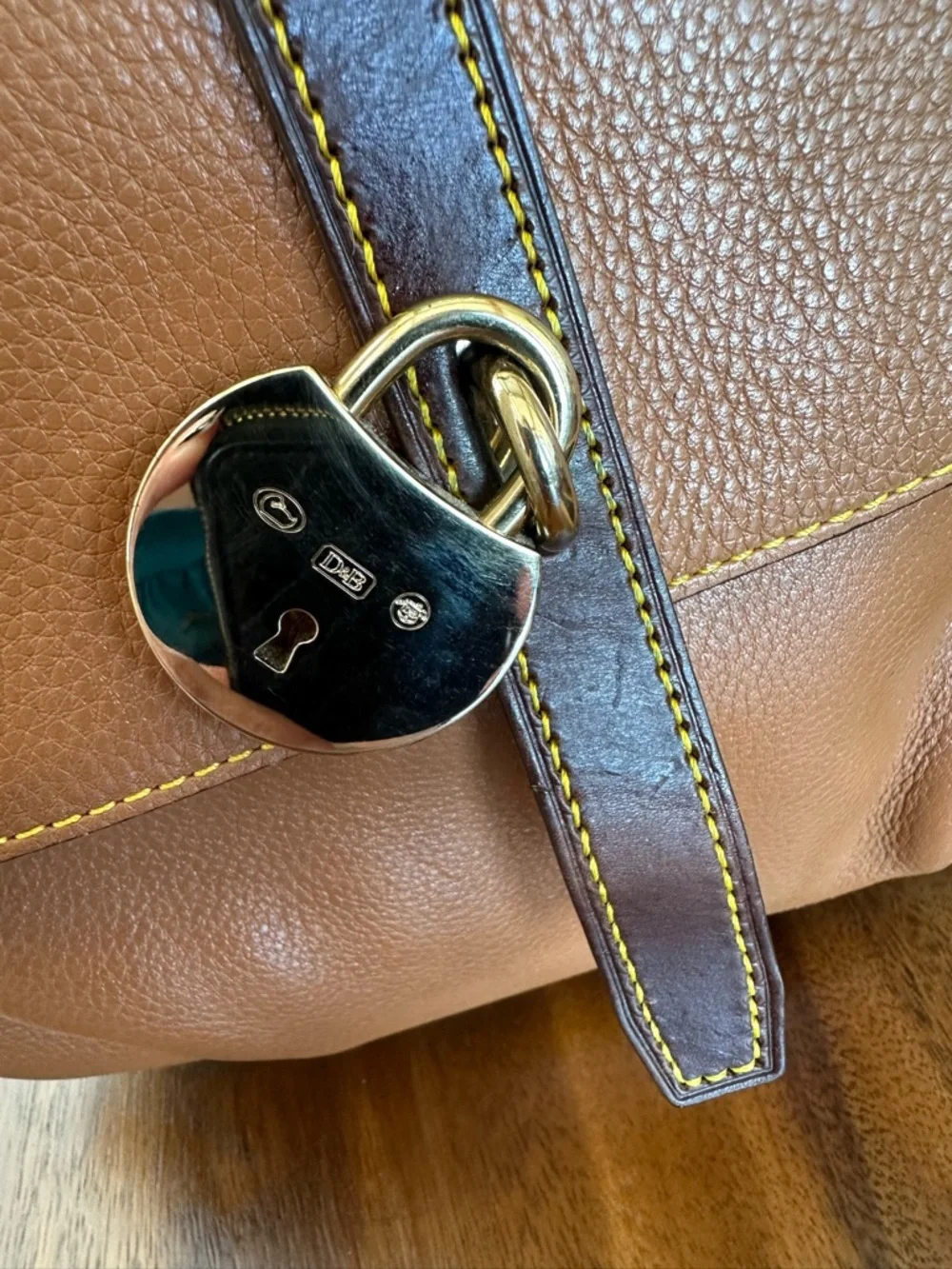 Dooney & Bourke Pebbled Leather Shoulder Bag Brown Tan Hobo Lock Logo Purse $398 - Picture 3 of 9